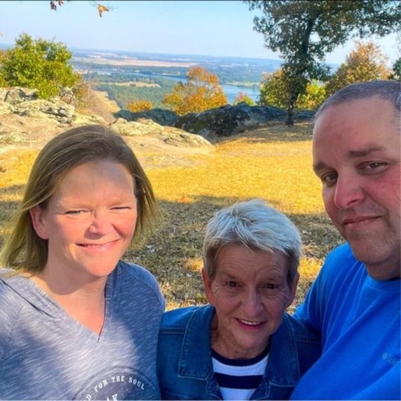 Meet your Posher, Miranda - Picture 1 of 1